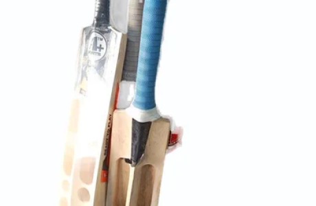 Cricket bat